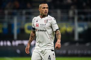 开云官网-纳因戈兰：国米将赢下意甲冠军 德罗西接手罗马时做得比穆帅要好