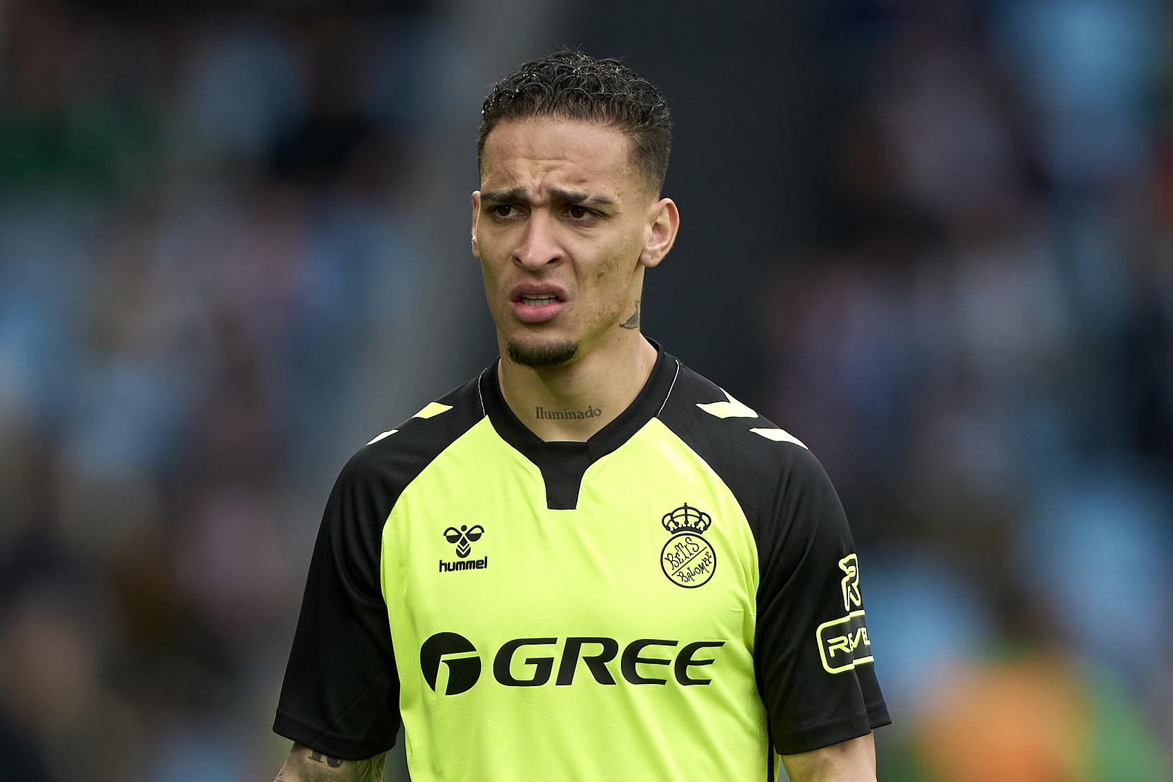 开云体育app下载-西媒:安东尼一心重返贝蒂斯,后者想2000万欧买球员50%所有权