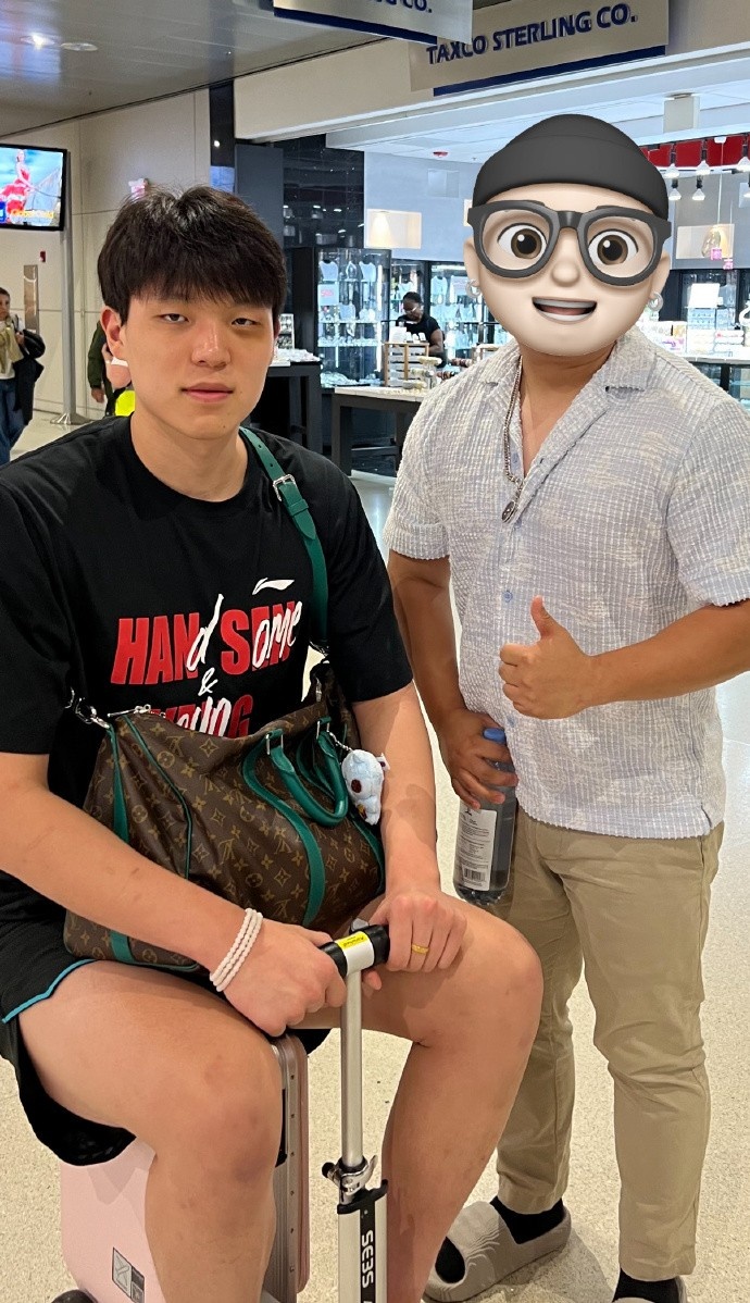 开云官网-网友晒杨瀚森熊猫眼 女友幽默回复：哈哈哈哈哈哈海盗船长