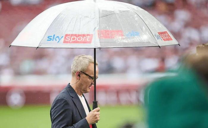 开云体育app下载-纽卡斯尔闪电签下沃尔特马德,转会费达8500万欧元