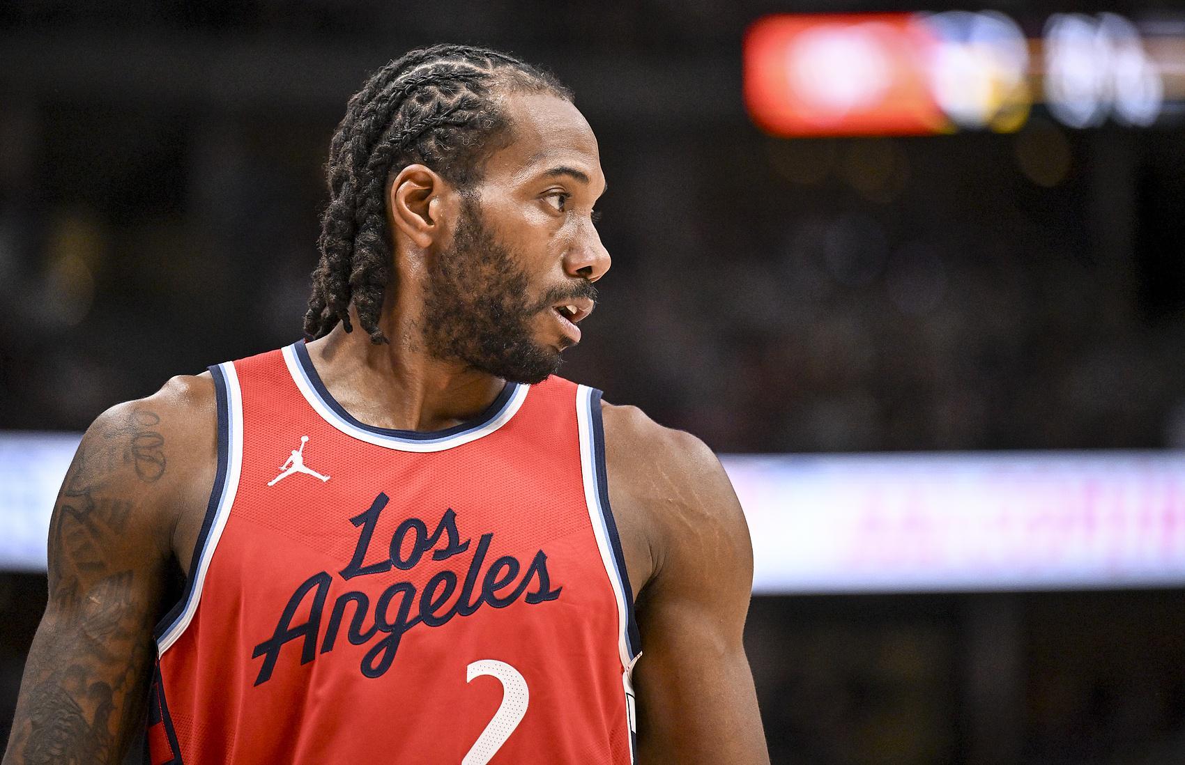 开云体育官网-烤肉姐：小卡广州行首日希望他享受私人时间 行程很私密&amp;amp;未被打扰