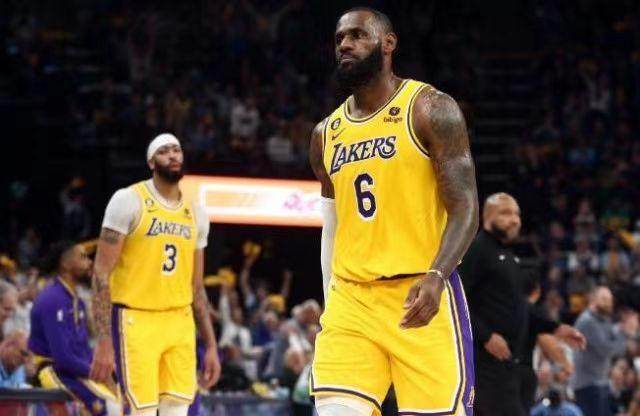 开云官网-【早报】35岁本泽马半场戴帽！15岁巴萨小将上演首秀