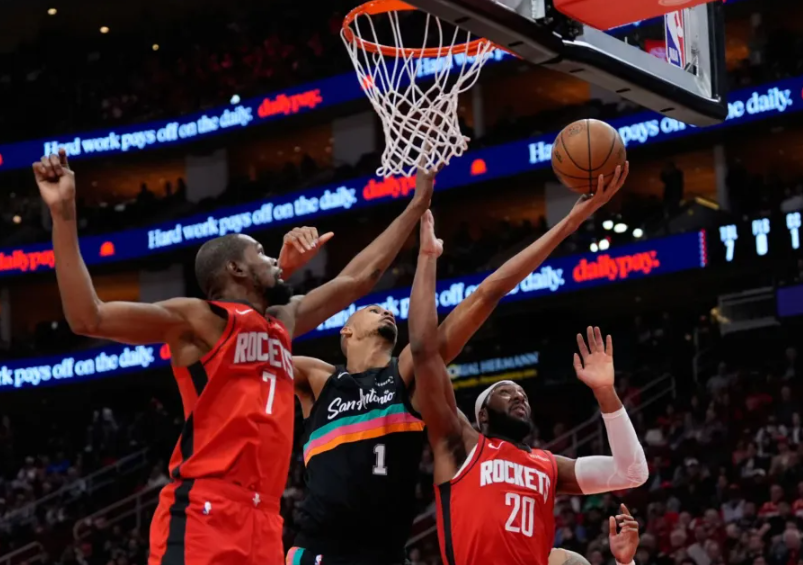 kaiyun-逆转！火箭击溃马刺，谢泼德扛大旗，申京20+13+9，文班亚马低迷