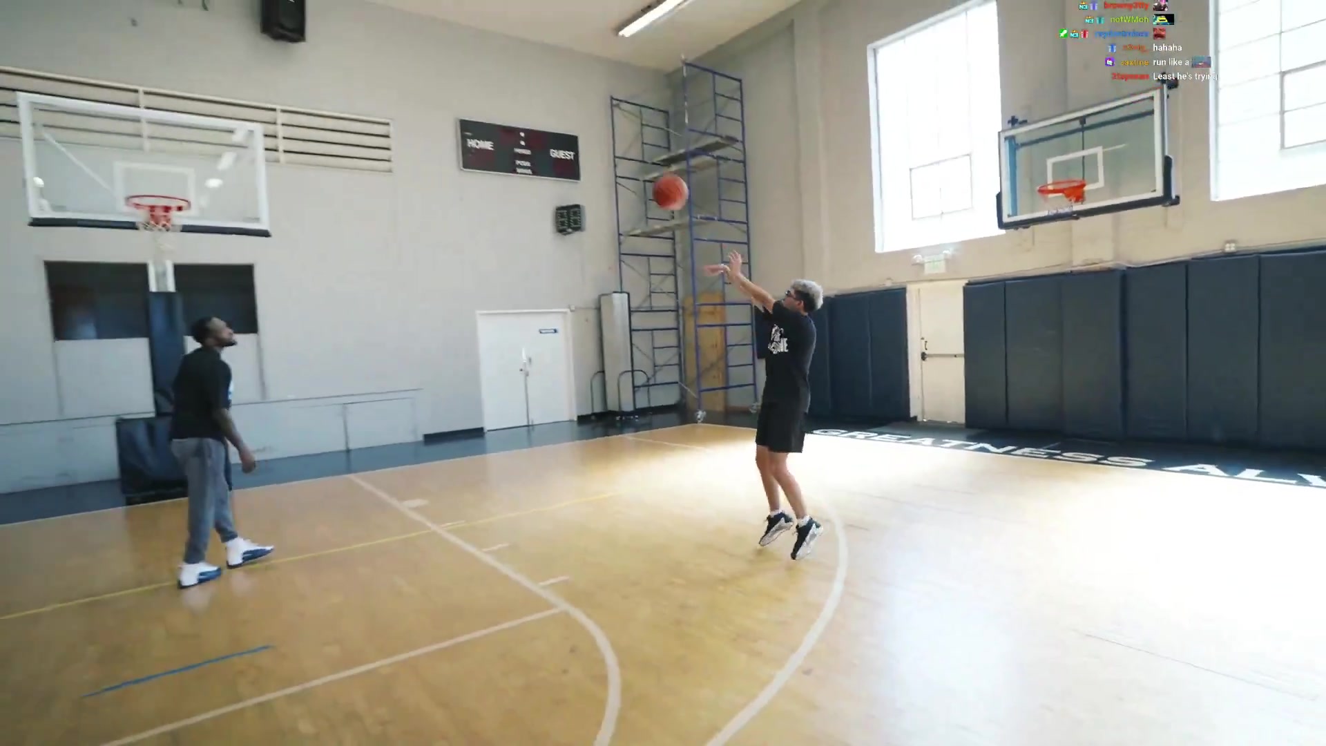 贝弗利：没有人能接近库里的投篮水平 随便去问任何一名NBA球员